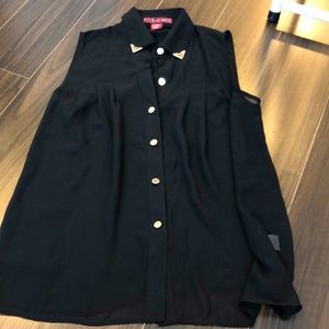 Pixie & Diamond sheer button up top